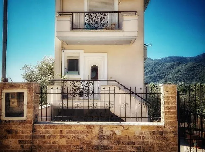 Physis - Seaview Maisonette 克里斯阿穆迪亚